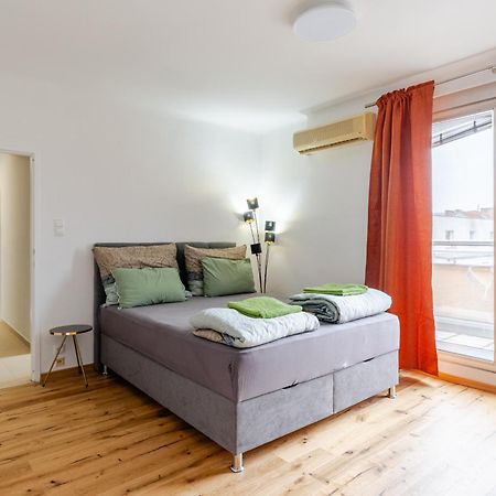 10 Minutes To City Centre And Next To Wien Hbf And Easy From Airport 외부 사진