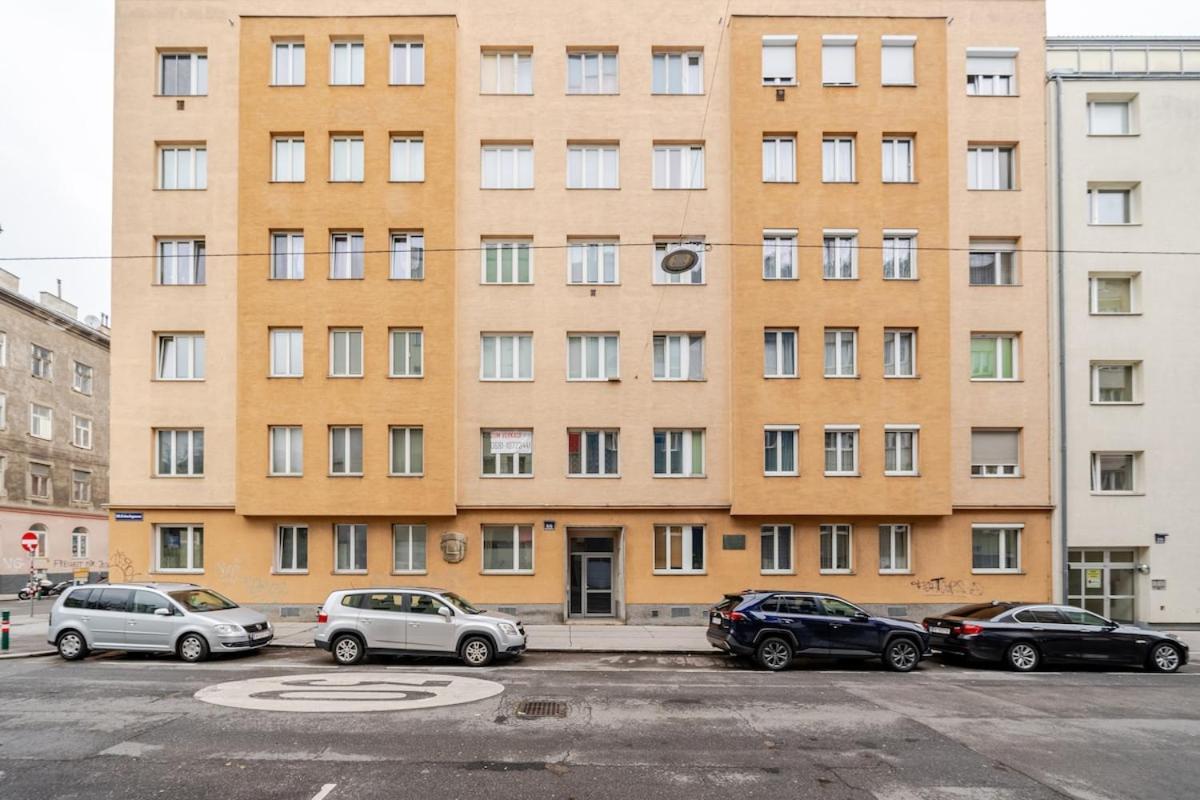 10 Minutes To City Centre And Next To Wien Hbf And Easy From Airport 외부 사진