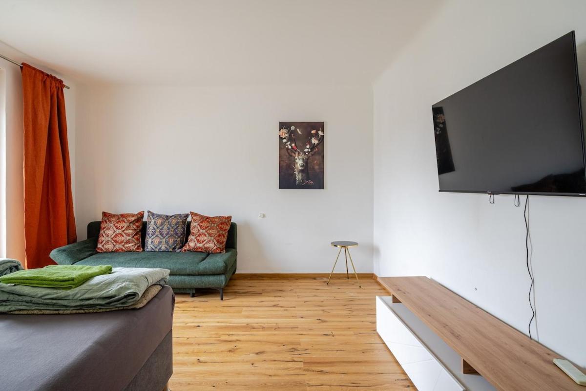 10 Minutes To City Centre And Next To Wien Hbf And Easy From Airport 외부 사진
